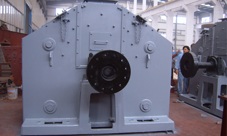 PCWK無篩條可逆細(xì)碎破碎機(jī)-大華重工