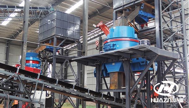 沖擊破碎機(jī)(制砂機(jī))