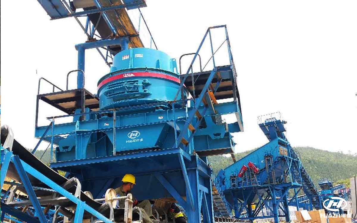 立式?jīng)_擊破碎機