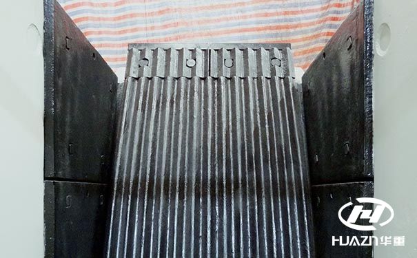 顎式破碎機(jī)顎板