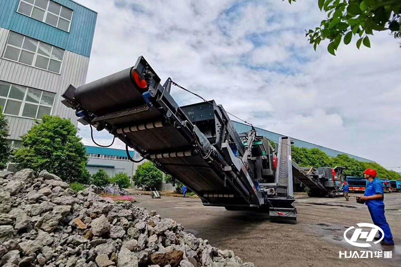 履帶式移動破碎站