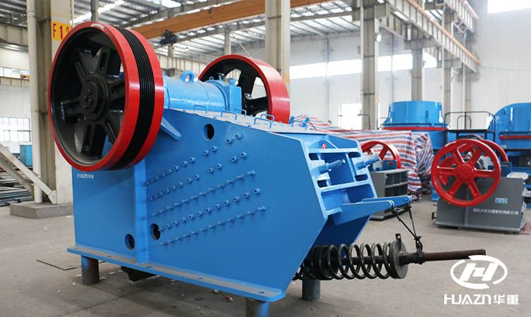 液壓顎式破碎機(jī)