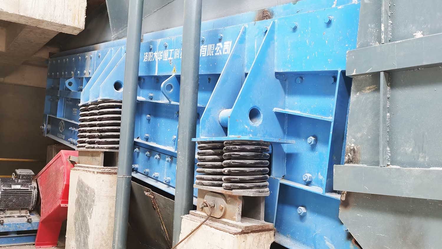 單缸圓錐破碎機