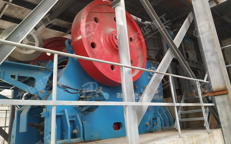 顎式破碎機(jī)