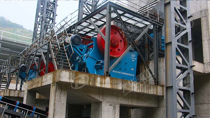 顎式破碎機(jī)