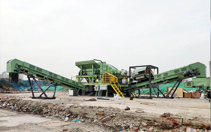 建筑垃圾破碎現(xiàn)場(chǎng)