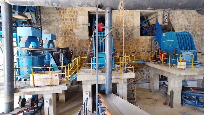 反擊式破碎機(jī)