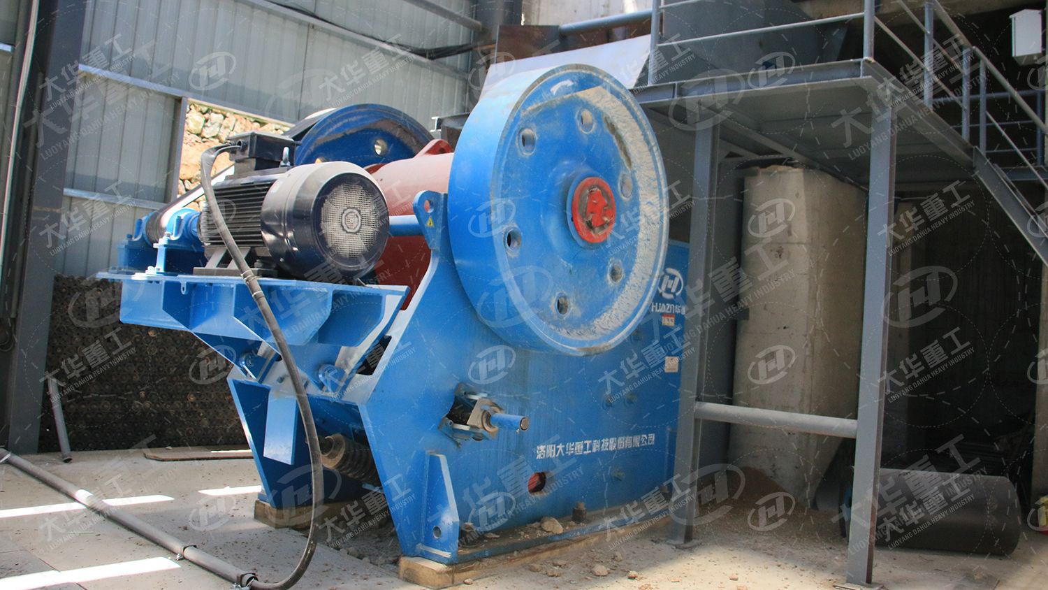 顎式破碎機(jī)