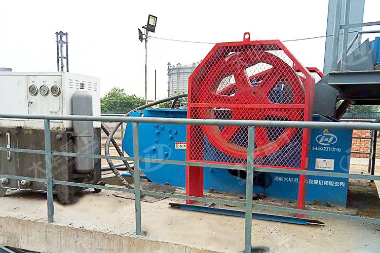 液壓顎式破石機