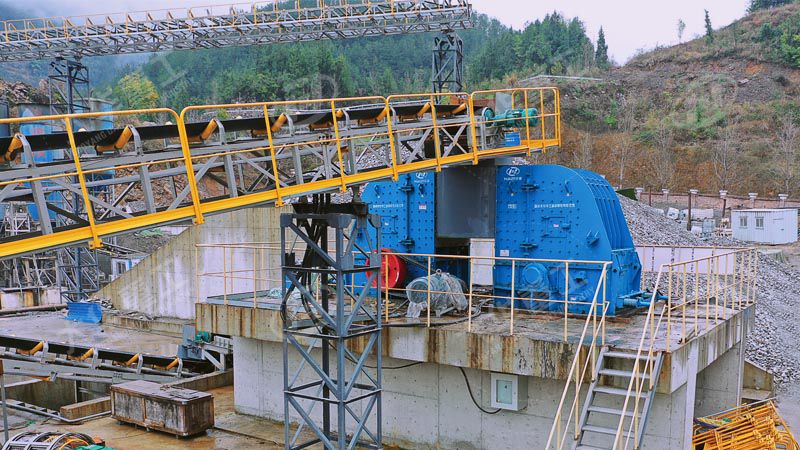 反擊式破碎機(jī)