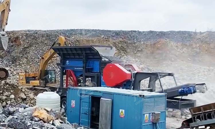 移動(dòng)顎式破碎站