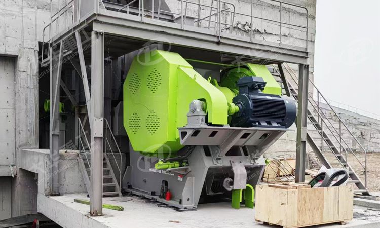 碎石機(jī)破碎設(shè)備-顎式破碎機(jī)