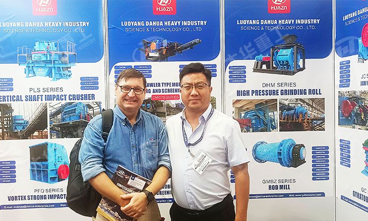 大華重工亮相2025馬來西亞國際工程機(jī)械展：以技術(shù)創(chuàng)新穩(wěn)固?hào)|南亞市場(chǎng)